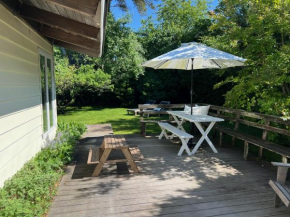 Walk To Beach - Bright, Pond-Facing 2BR Leisurama